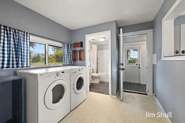 $250,000 | 6441 South Warner Avenue, Fremont, MI 49412