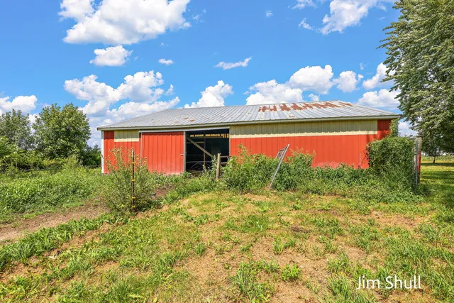 $250,000 | 6441 South Warner Avenue, Fremont, MI 49412