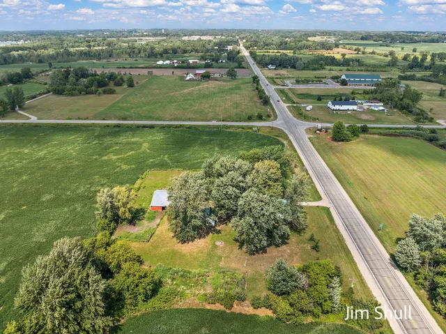 $250,000 | 6441 South Warner Avenue, Fremont, MI 49412