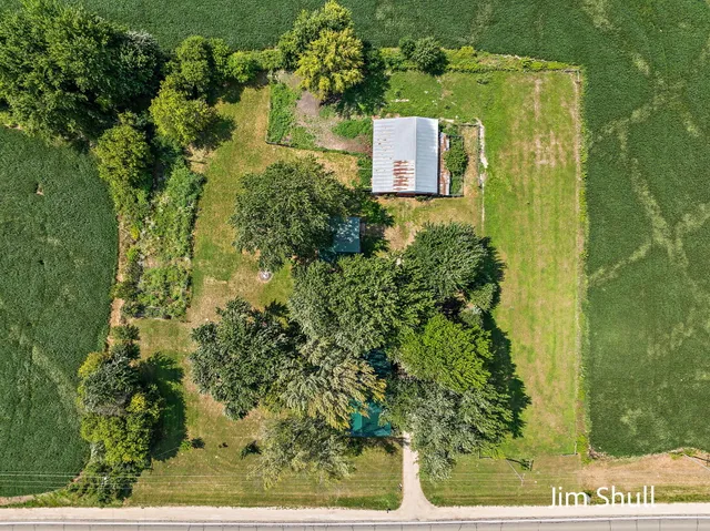 $250,000 | 6441 South Warner Avenue, Fremont, MI 49412