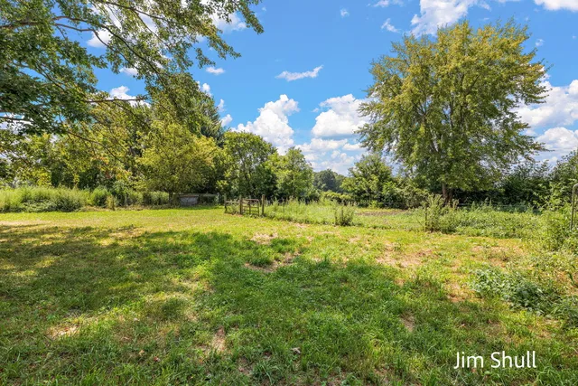 $250,000 | 6441 South Warner Avenue, Fremont, MI 49412