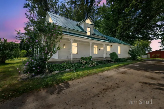 $250,000 | 6441 South Warner Avenue, Fremont, MI 49412