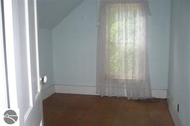 1565 Baver Road Frankfort, MI 49635 - Photo 16 of 25 1734507-15.JPG