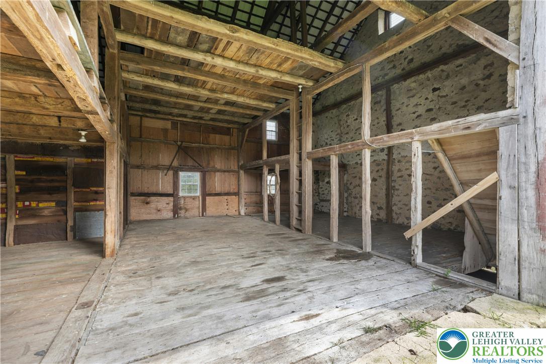 3370 Lower Saucon Road Hellertown, PA 18055 - Photo 37 of 42