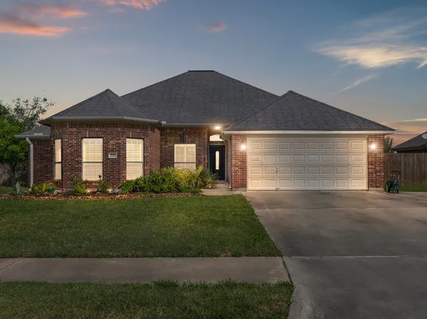 $308,000 | 3217 El Camino Street, Bay City, TX 77414