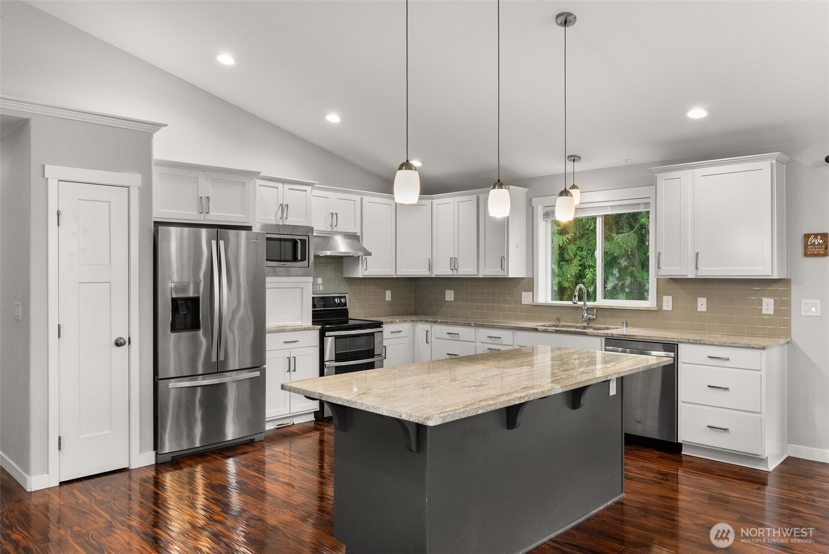 3115 Zenkner Valley Road Centralia, WA 98531 - Photo 11 of 40