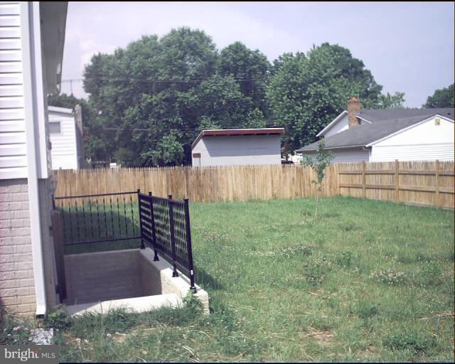 12925 Princeton Road Middle River, MD 21220 - Photo 19 of 26 Back yard
