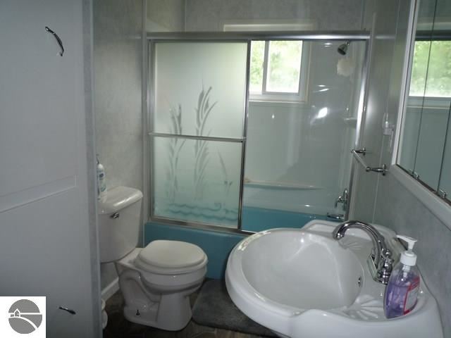 3853 East Adams Road St. Louis, MI 48880 - Photo 21 of 29 1747019-20.JPG