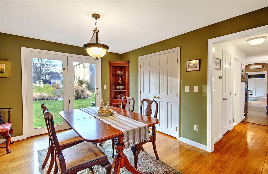 8 Ursula Drive Bristol, RI 02809 - Photo 12 of 49