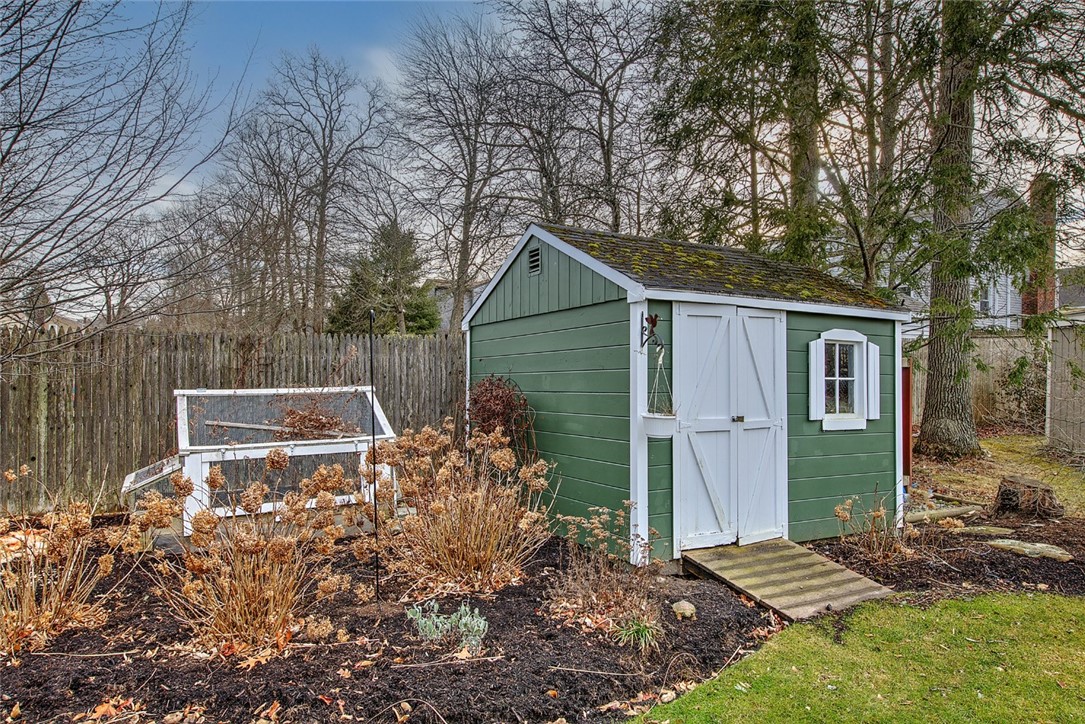 8 Ursula Drive Bristol, RI 02809 - Photo 45 of 49