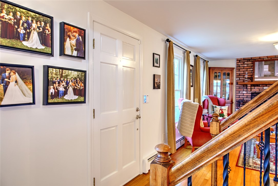 8 Ursula Drive Bristol, RI 02809 - Photo 5 of 49