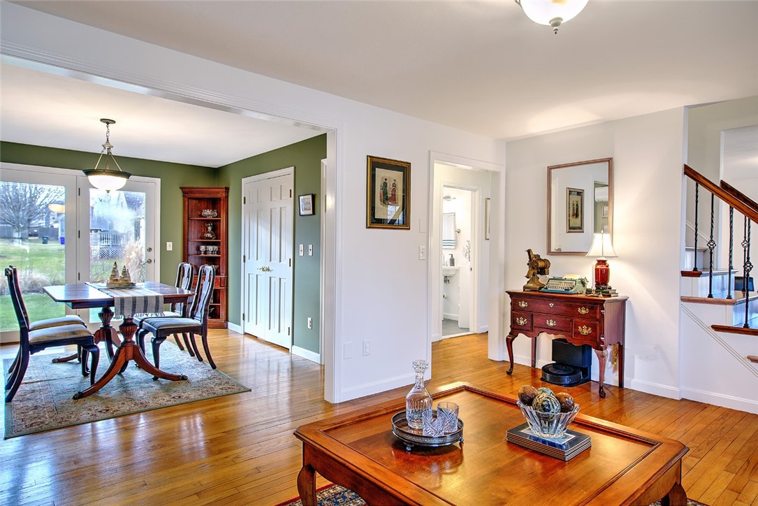 8 Ursula Drive Bristol, RI 02809 - Photo 10 of 49