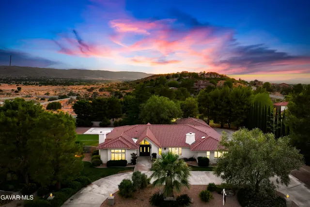 a view of yard with ocean view