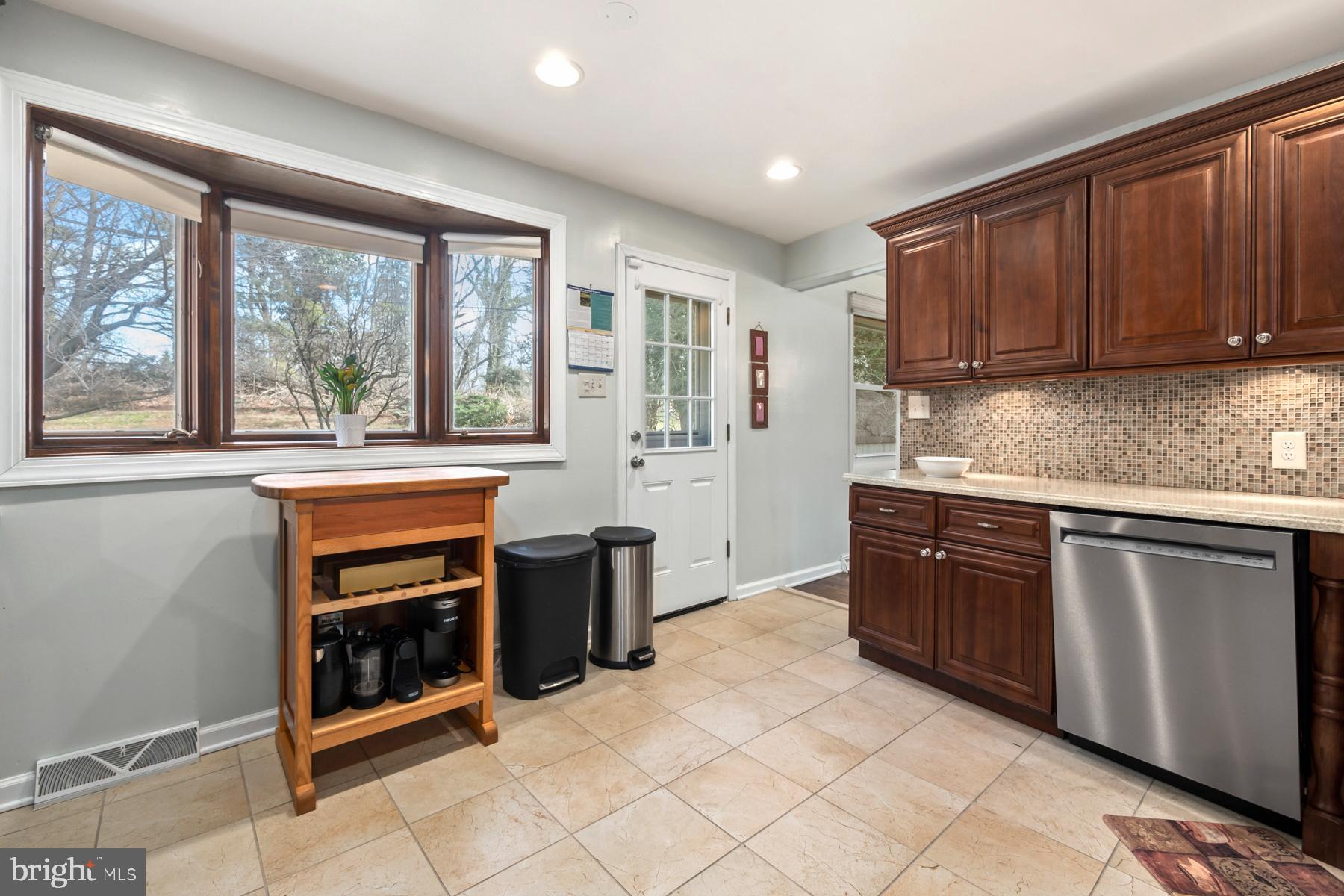 1012 Arboretum Road Wyncote, PA 19095 - Photo 12 of 41 Kitchen