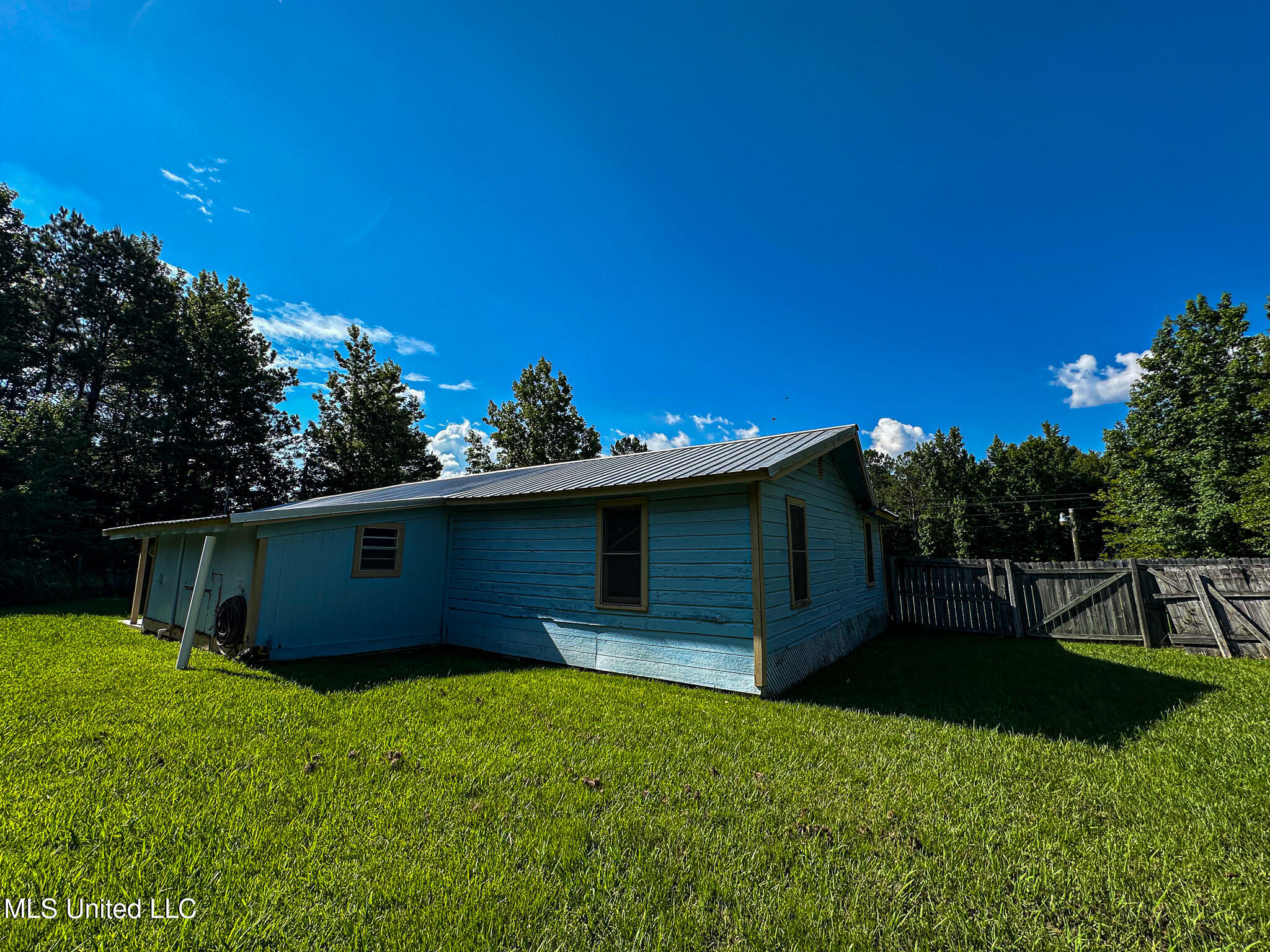 3655 Brand-Una Road Prairie, MS 39756 - Photo 28 of 38 IMG_5059