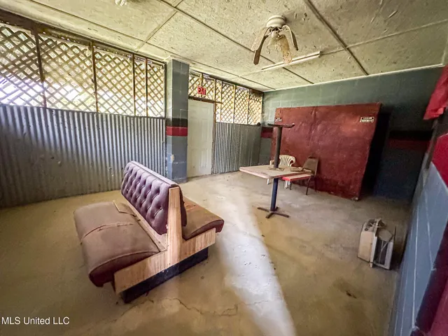 $115,000 | 3655 Brand-Una Road, Prairie, MS 39756