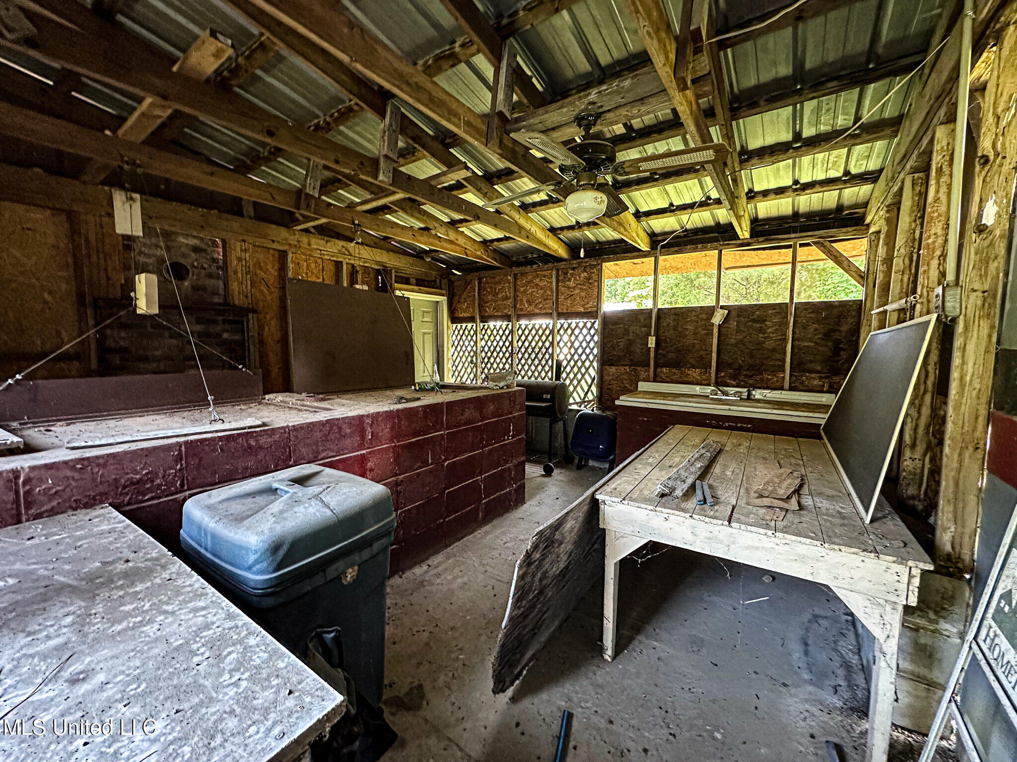 3655 Brand-Una Road Prairie, MS 39756 - Photo 34 of 38 IMG_5072