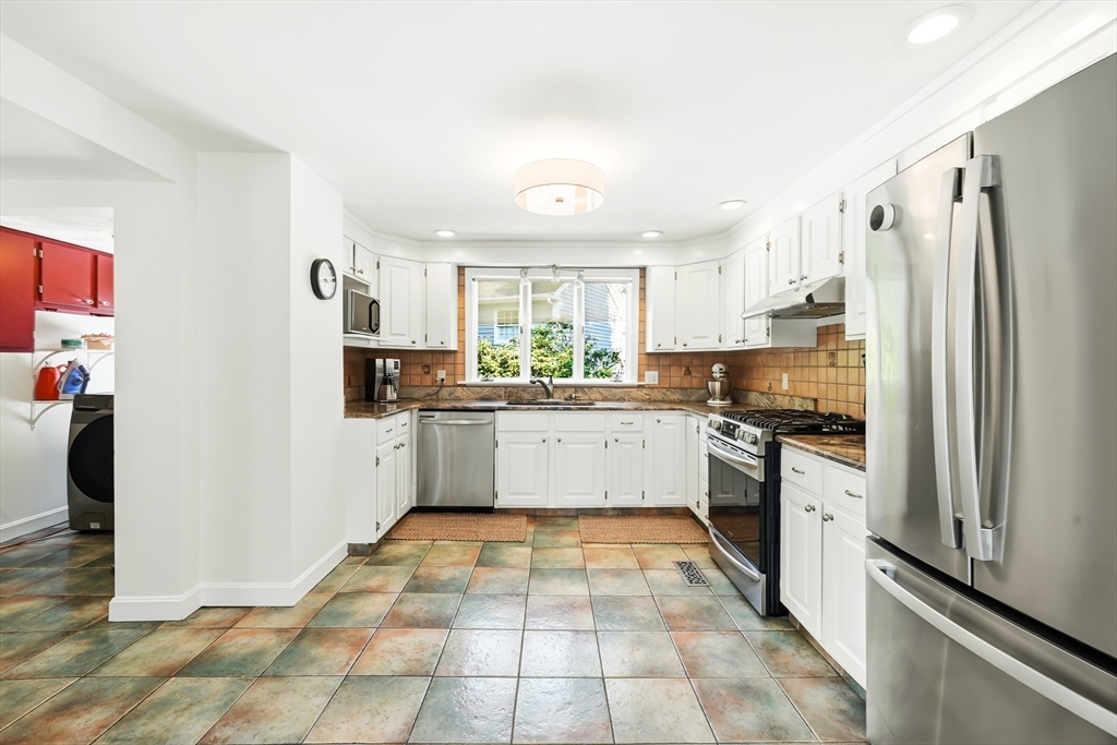 41 Cross Street Winchester, MA 01890 - Photo 18 of 41
