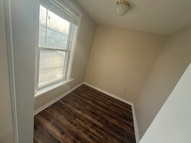 $2,200 | 11 New Hampshire Avenue, Unit 2, Haverhill, MA 01835