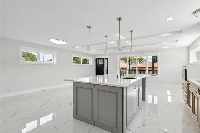 $879,500 | 1905 North Nordica Avenue, Chicago, IL 60707