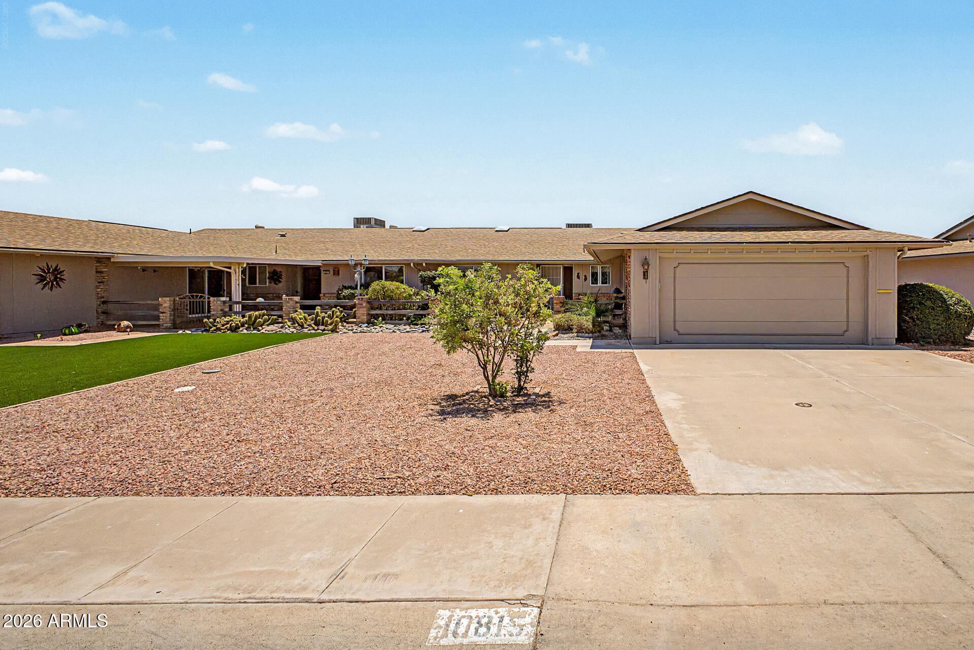 10815 West Mountain View Road Sun City, AZ 85351 - Photo 2 of 29