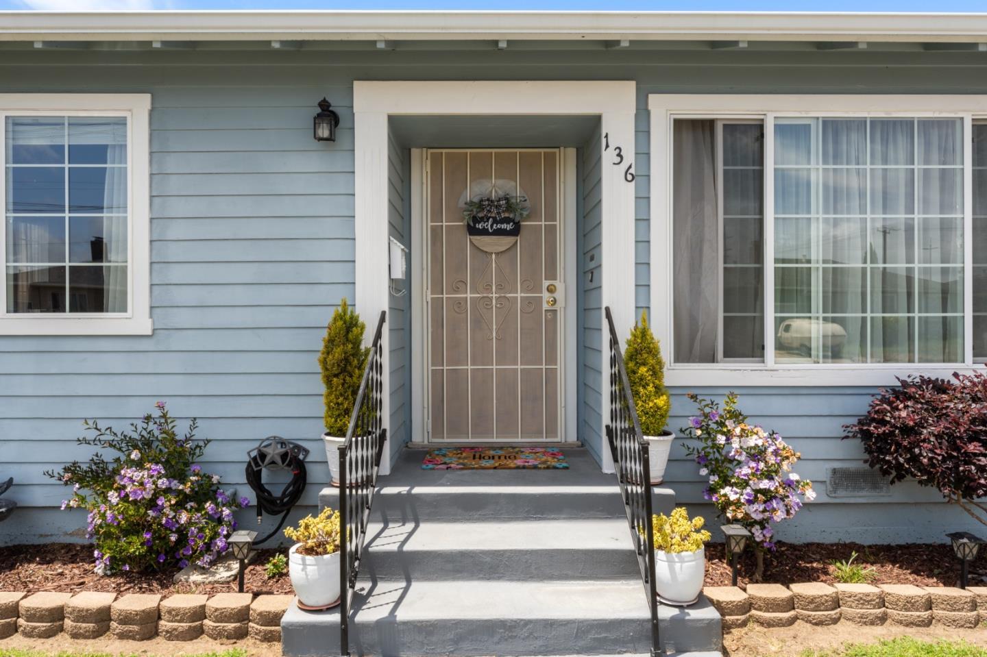 136 Arthur Road Watsonville, CA 95076 - Photo 4 of 36 Gallery Image 4
