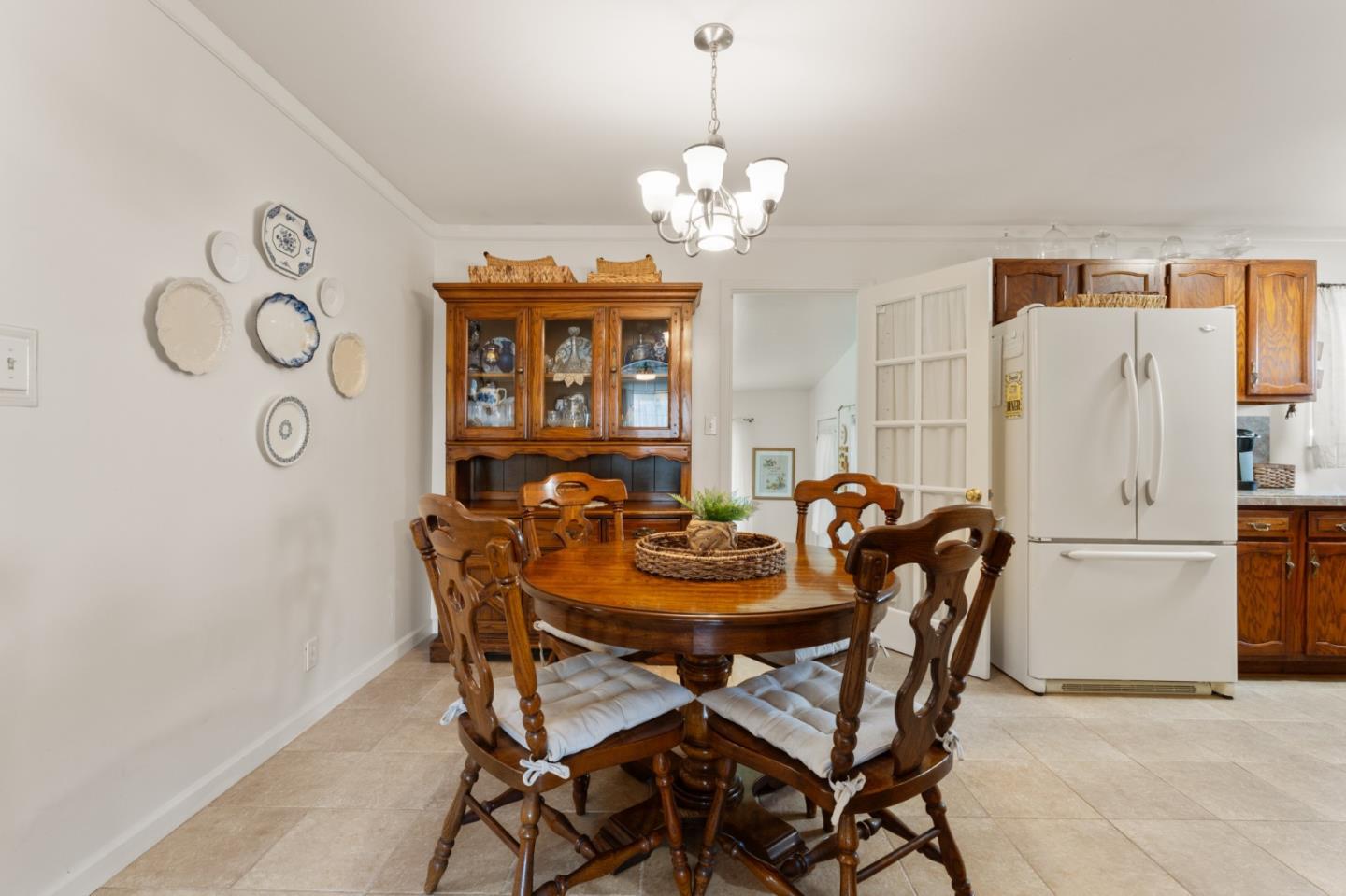 136 Arthur Road Watsonville, CA 95076 - Photo 10 of 36 Gallery Image 10