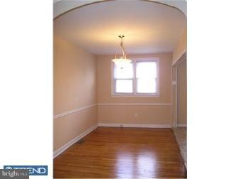 1609 Merribrook Road Philadelphia, PA 19151 - Photo 3 of 12 Dining Room