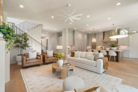 $2,950,000 | 8320 Cedarspur Drive, Houston, TX 77055