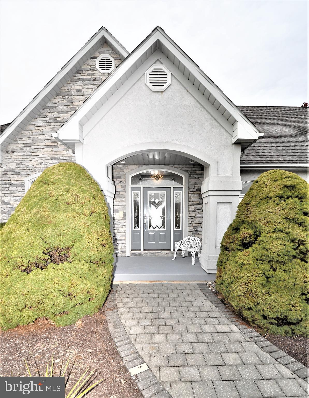 145 Mountain Road Tamaqua, PA 18252 - Photo 5 of 66 Front Entry