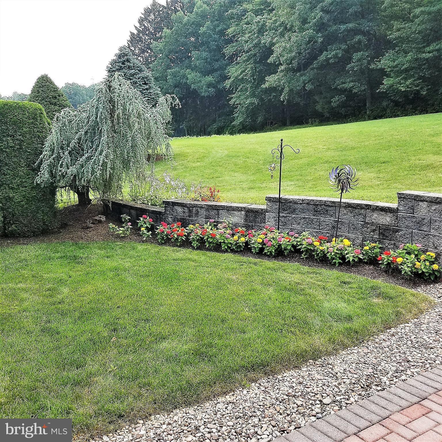 145 Mountain Road Tamaqua, PA 18252 - Photo 65 of 66 Summer Photos