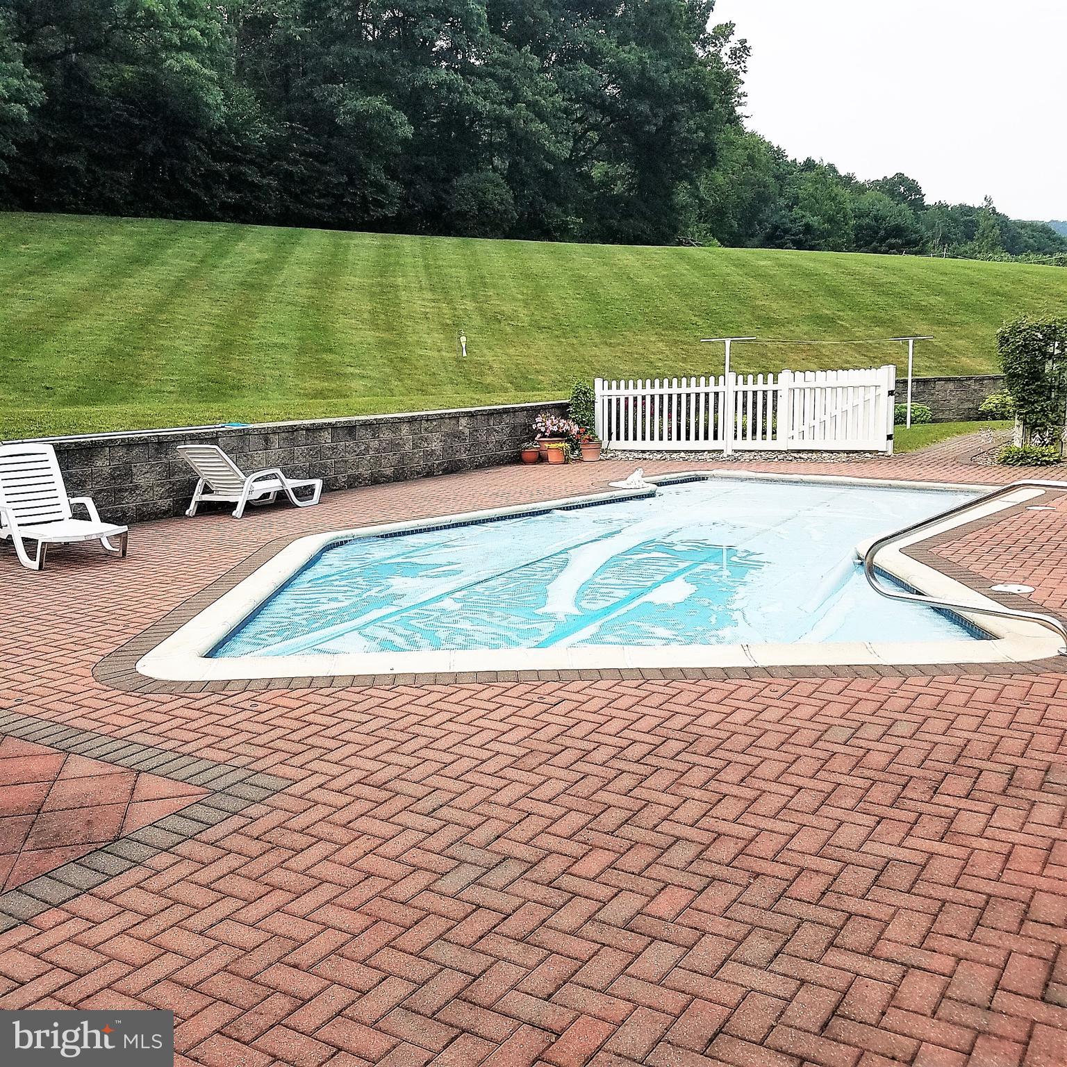145 Mountain Road Tamaqua, PA 18252 - Photo 66 of 66 Summer Photos