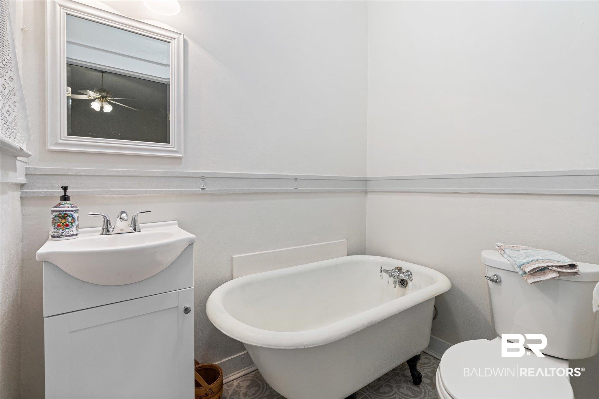 160 Houston Street Mobile, AL 36606 - Photo 20 of 36