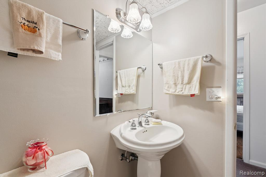 7467 McCandlish Road Grand Blanc, MI 48439 - Photo 23 of 47 Gallery Image 23