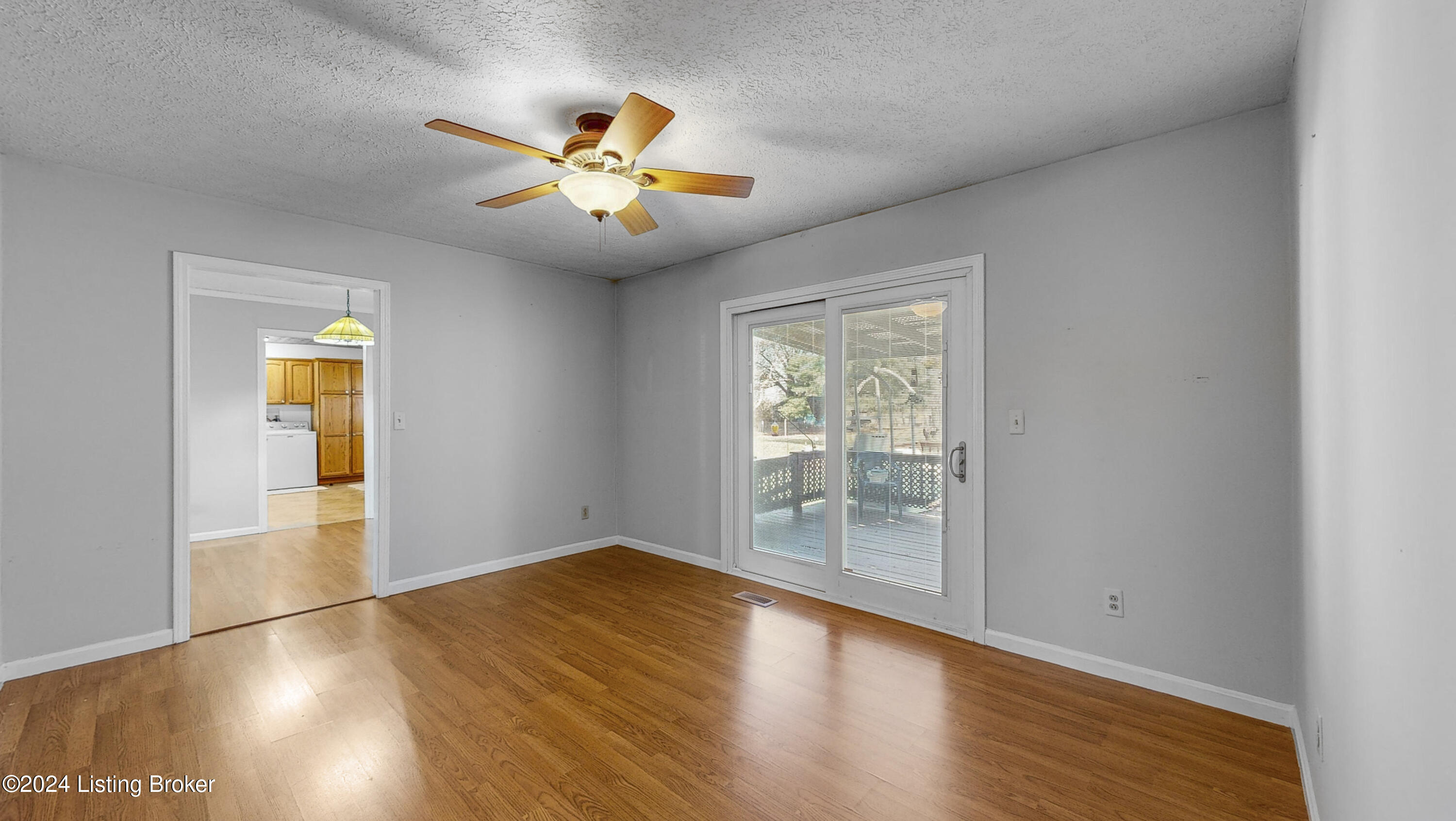 130 Rays Road Vine Grove, KY 40175 - Photo 7 of 39 130 Rays Road-18
