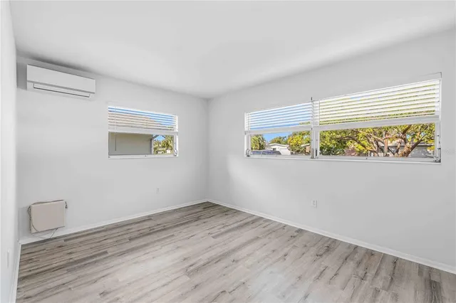 $450,000 | 530 St Andrews Drive, Sarasota, FL 34243