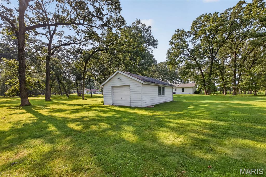 8861 Gilmore Lake Road Columbia, IL 62236 - Photo 80 of 82 Gallery Image 80