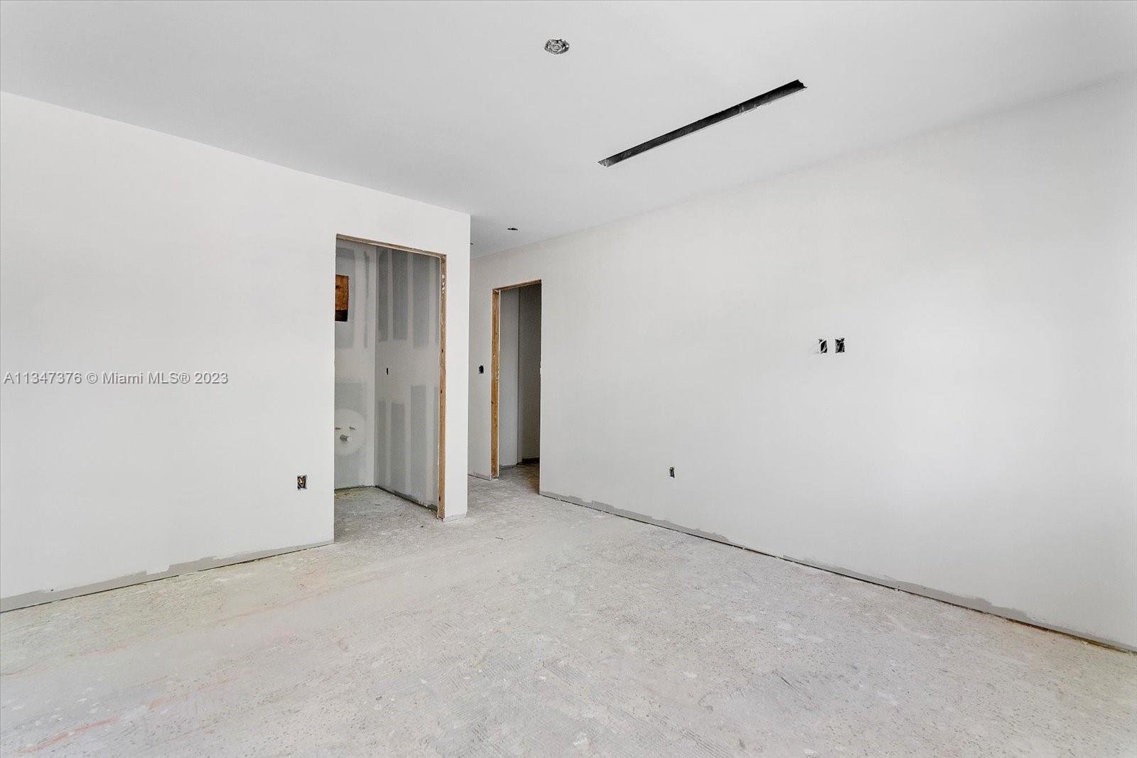 6230 Southwest 60th Street Miami, FL 33143 - Photo 37 of 57 a view of an empty room