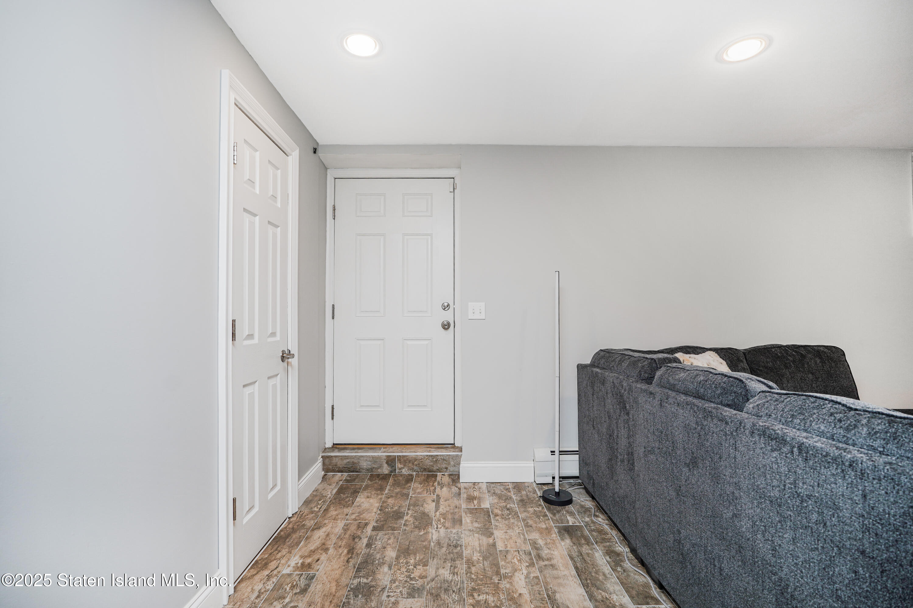 145 Shirley Avenue Staten Island, NY 10312 - Photo 26 of 29 a view of room