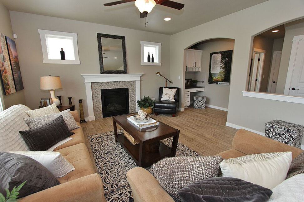1817 Rivista Street Spokane Valley, WA 99016 - Photo 5 of 12 Gallery Image 5