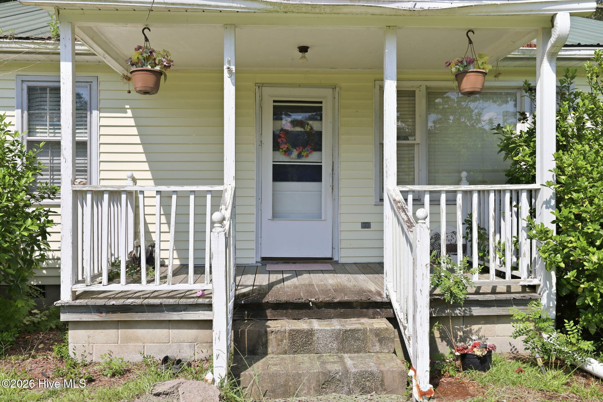435 Cobb Road Kinston, NC 28501 - Photo 5 of 33 Gallery Image 5