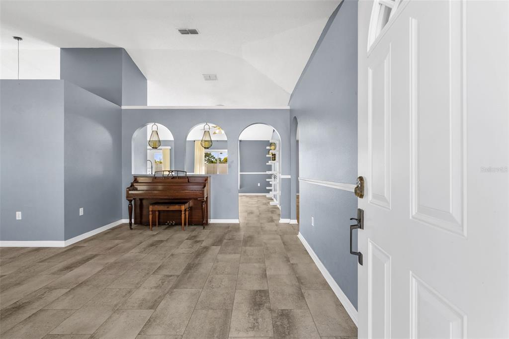 12076 Elgin Boulevard Spring Hill, FL 34608 - Photo 4 of 43