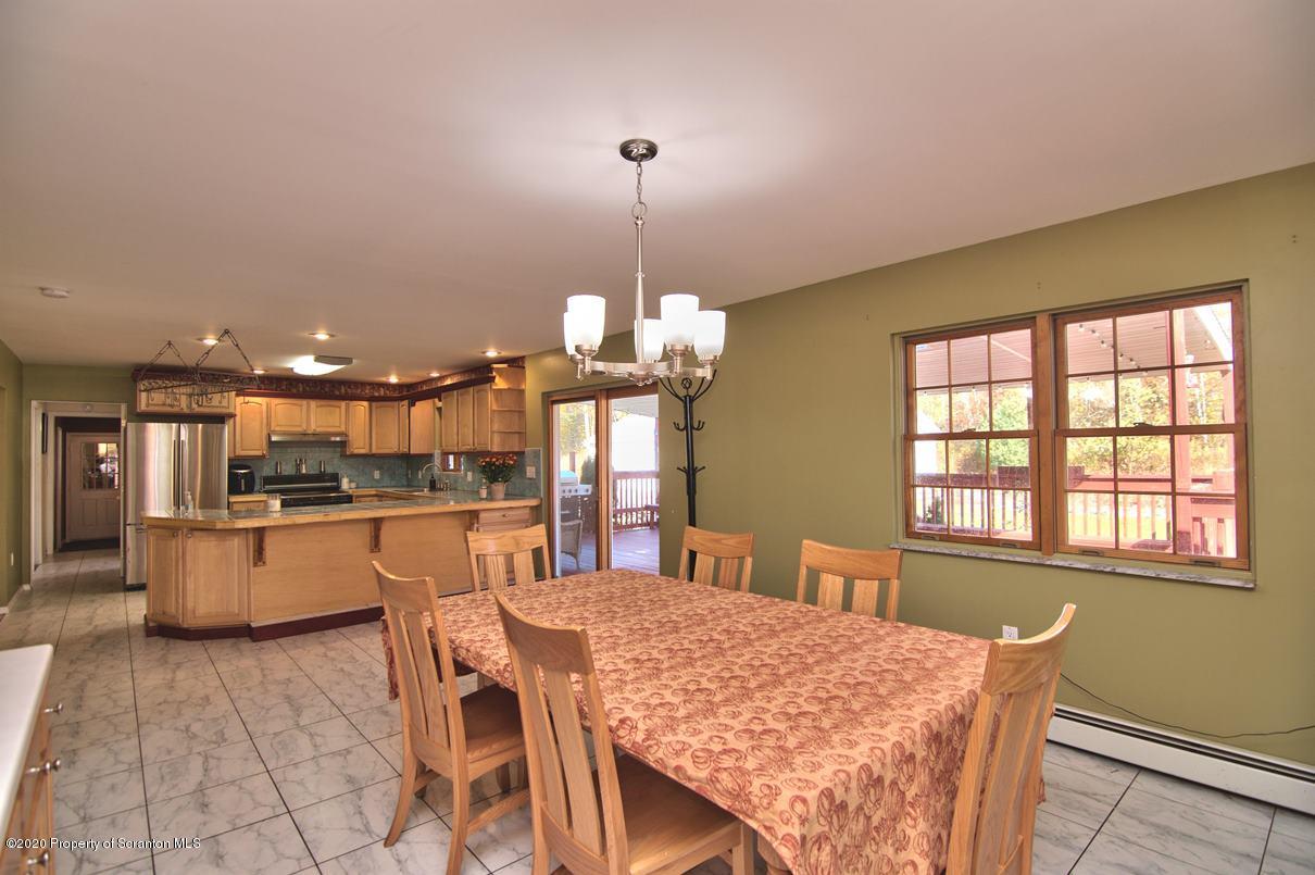8 Reigel Rd Spring Brook Moscow, PA 18444 - Photo 18 of 106 Gallery Image 18