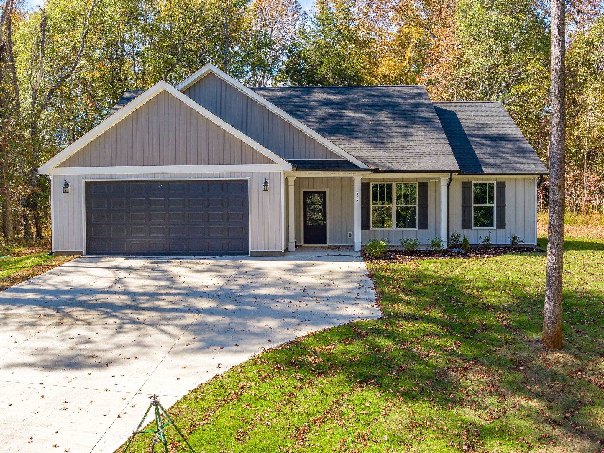 243 Gibson Road Spartanburg, SC 29302 - Photo 1 of 31 Gallery Image 1