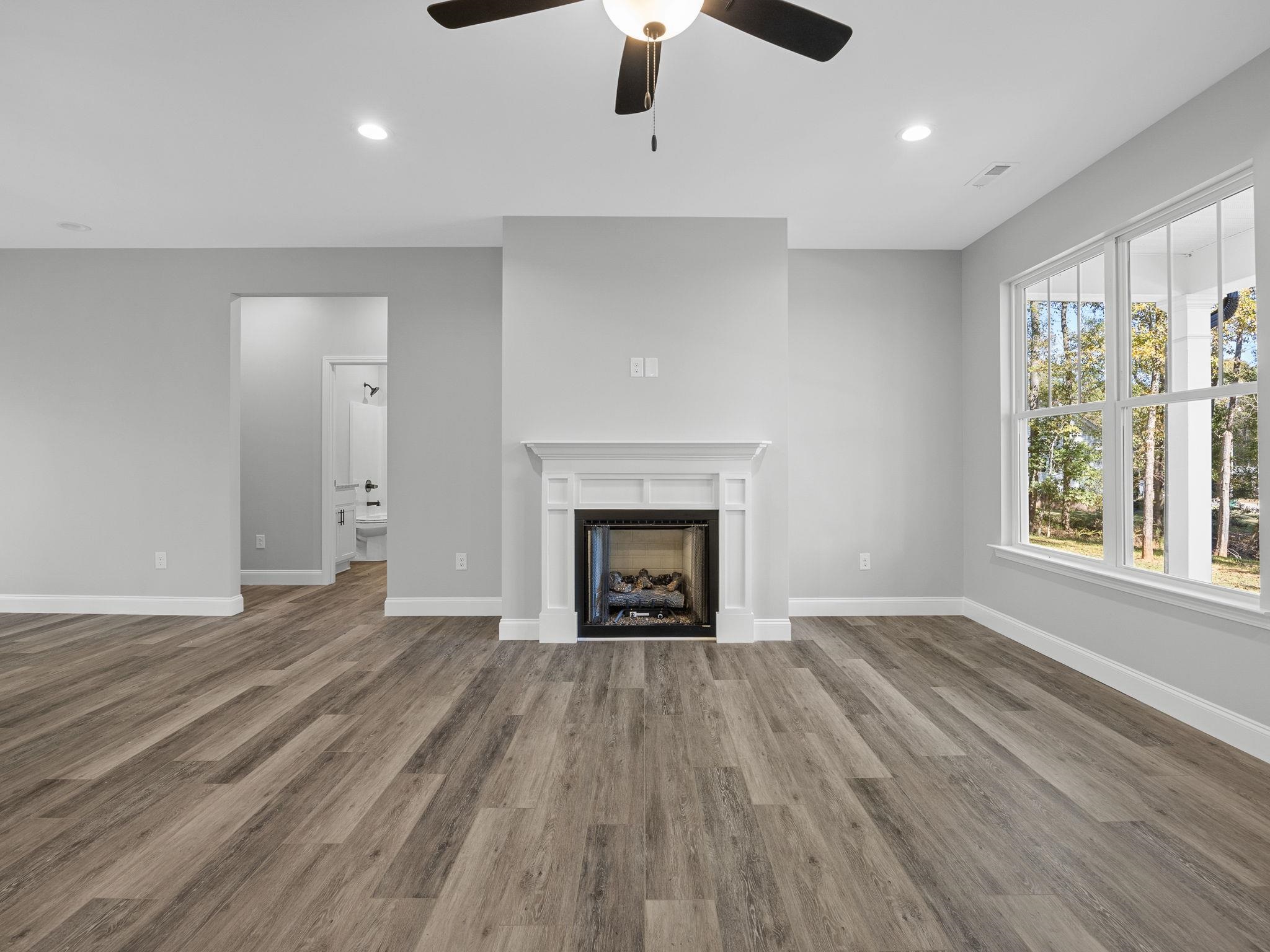 243 Gibson Road Spartanburg, SC 29302 - Photo 5 of 31 Gallery Image 5