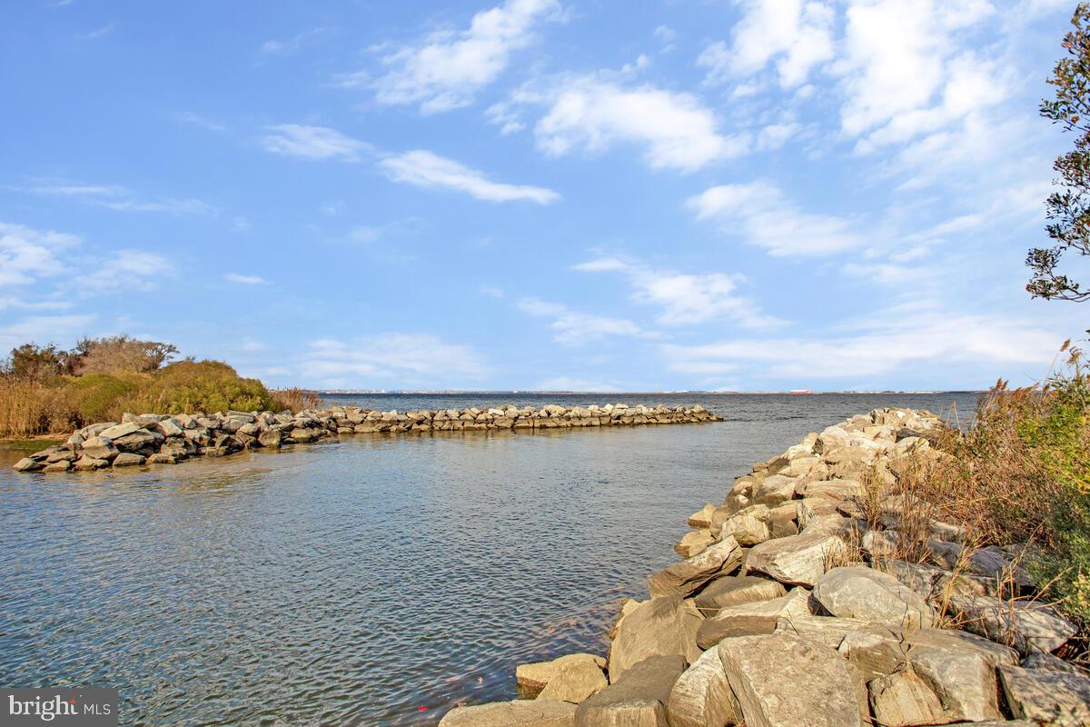 267 Lake Riviera Road Pasadena, MD 21122 - Photo 34 of 34 a view of lake view and mountain view