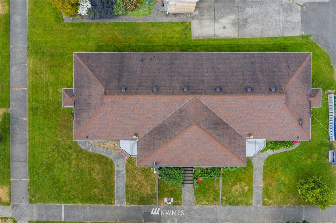 904 North 5th Street Renton, WA 98057 - Photo 7 of 15 an aerial view of a house with a yard