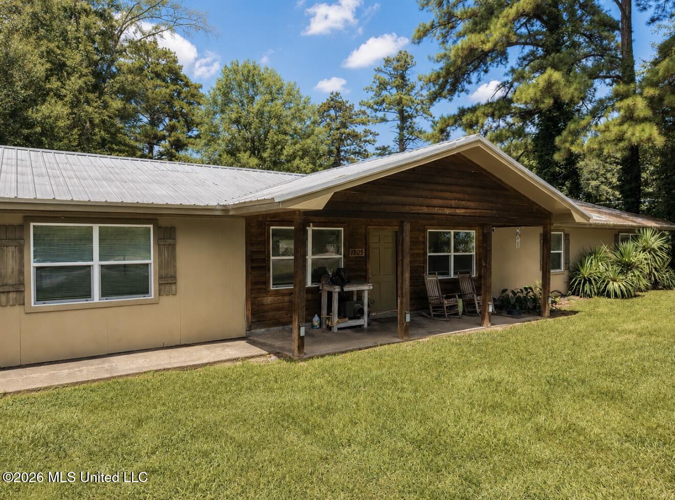 1305 Muse Road Florence, MS 39073 - Photo 1 of 9 1305MuseRd_LoperMediaCo1