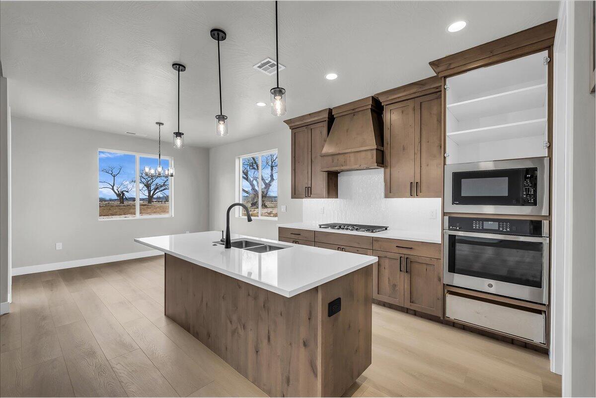 2433 North Locust Street Cedar City, UT 84721 - Photo 4 of 16 04-H-04