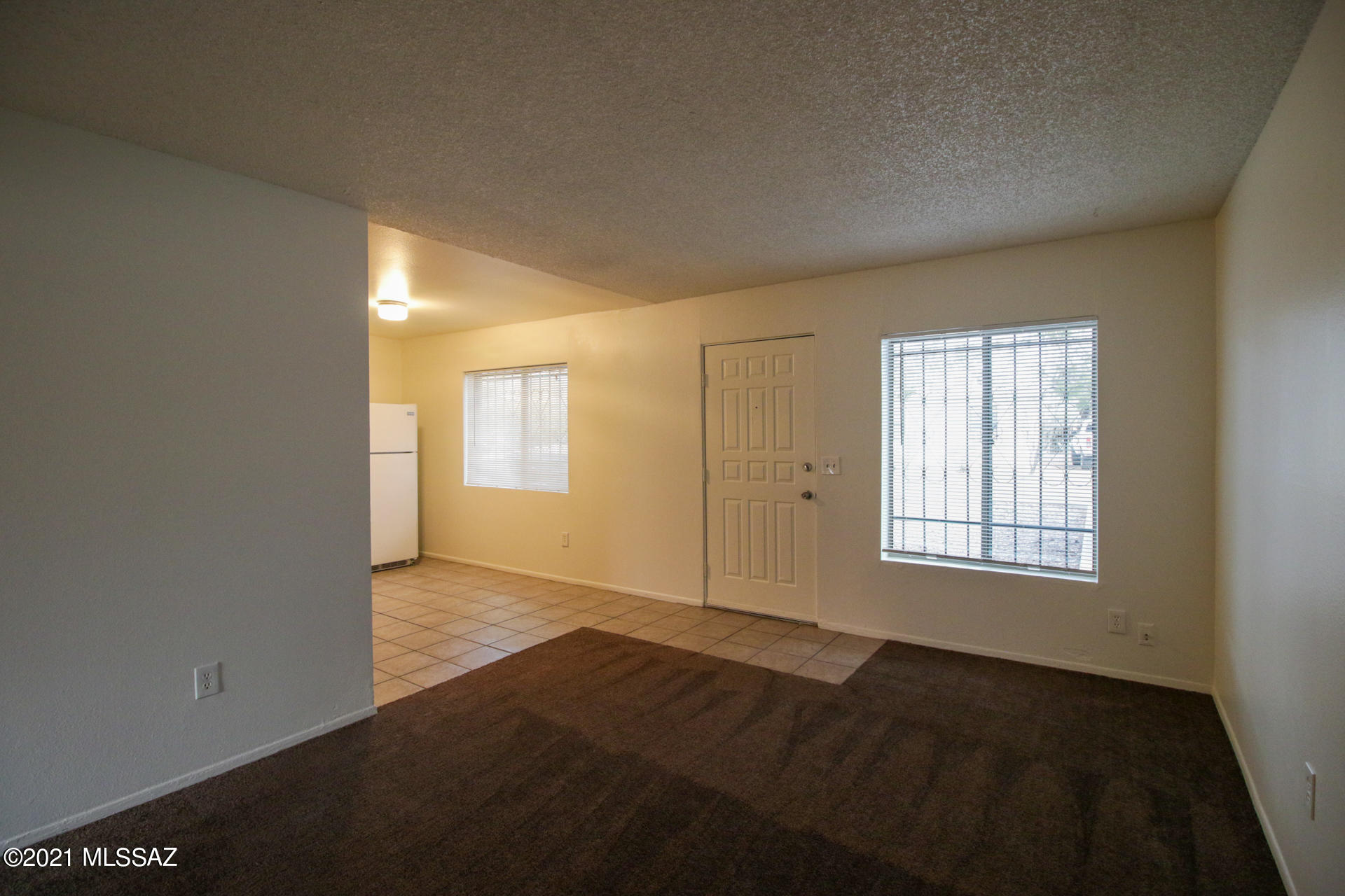 1061 East Halcyon Road Tucson, AZ 85719 - Photo 6 of 15